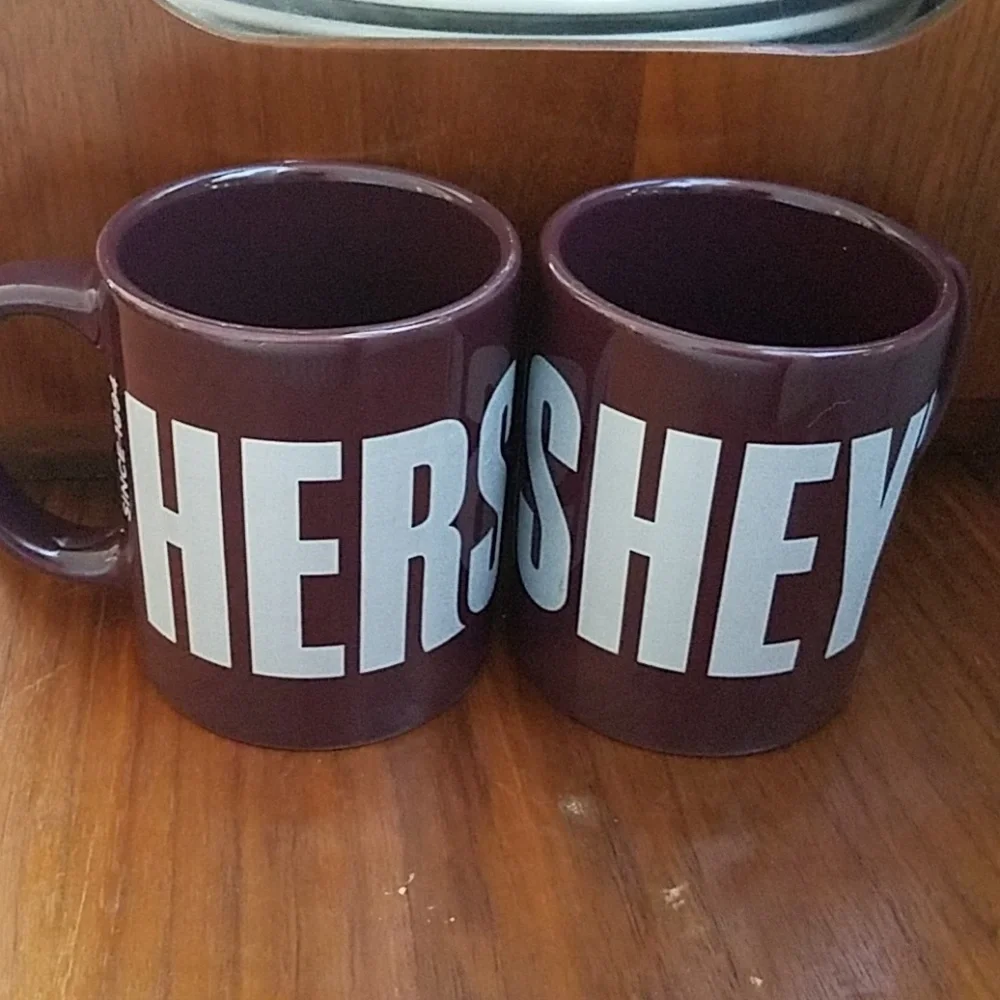 Brown Hersheys Pair of Mugs